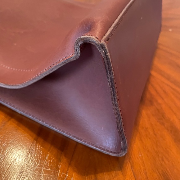 Madewell Passenger Tote - Picture 8 of 14